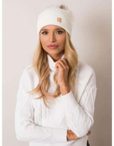 Ecru színű, pom-pomos sapka RUE PARIS