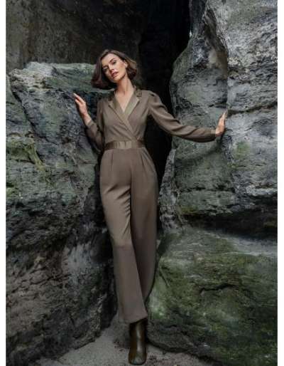 Khaki női kezeslábas