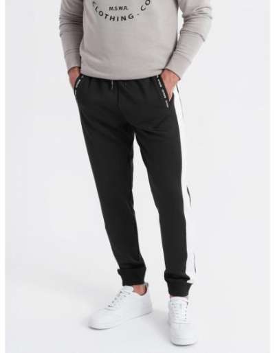 Férfi melegítő nadrág bordás mandzsettával és díszítő cipzárral - homok V6 OM-PASK-0226