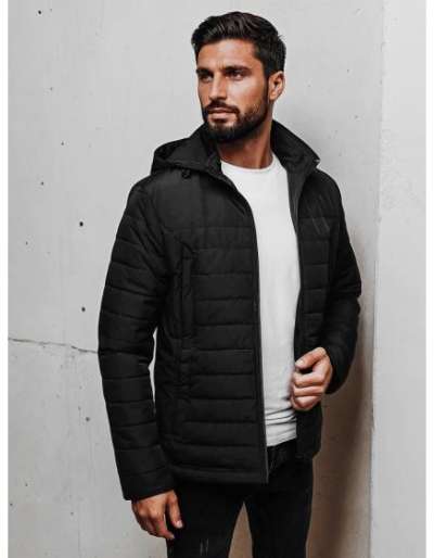 Férfi steppelt kabát kapucnival, fekete