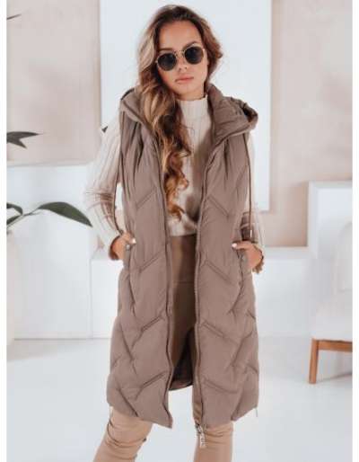 Női hosszú steppelt kabát kapucnival, sötét bézs