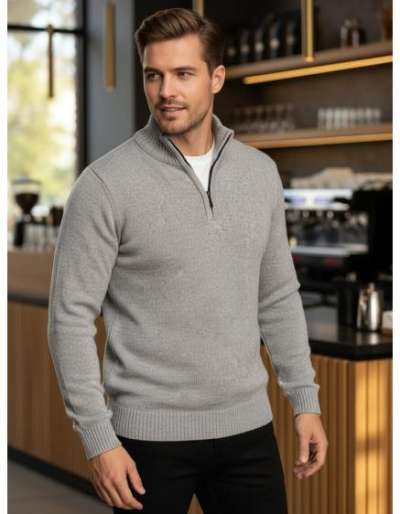 Férfi világosszürke pulóver gallérral