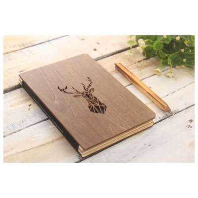 Fa borítós jegyzetfüzet Reindeer 133 x 193 mm - 96 lap (Fa jegyzetfüzet)