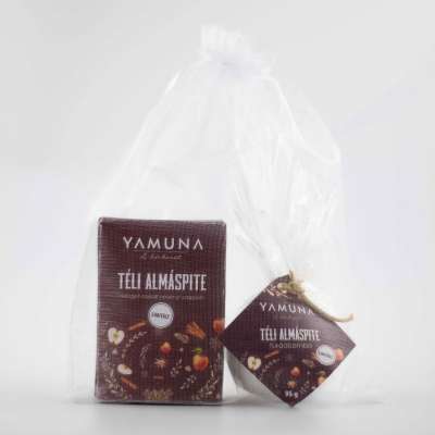 Téli almáspite ajándékcsomag organzában 