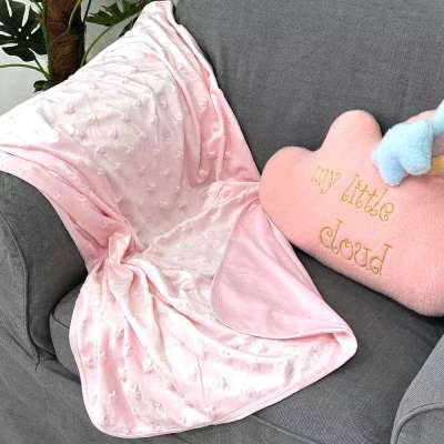 Csillag mintás rózsaszín kistakaró - 75x100 cm