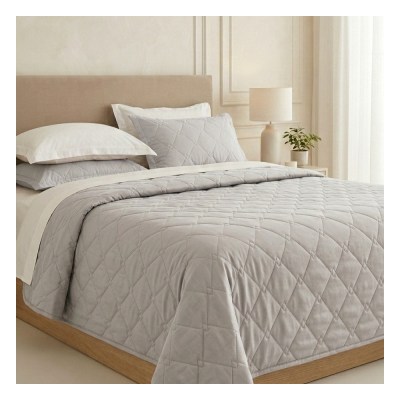 Szürke színű steppelt ágytakaró - 180x220 cm