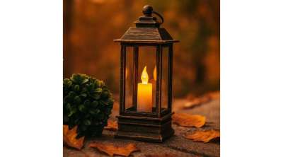 Antik hatású, réz színű LED lámpás meleg fényű gyertyával otthonra és ünnepekre