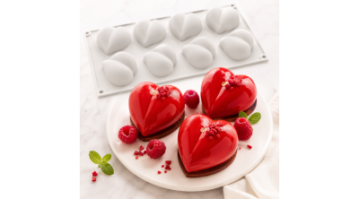8 adagos szív alakú szilikon mousse és desszert forma