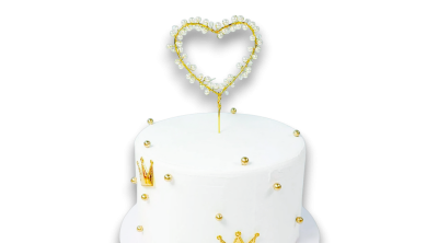 Gyöngyökkel díszített szív alakú beszúró tortadísz, arany színű