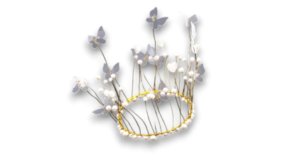 Gyöngyökkel díszített pillangós korona tortadísz, arany színű