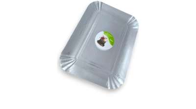 Ezüst színű téglalap alakú papír tortatálca (31*41 cm), 5 db