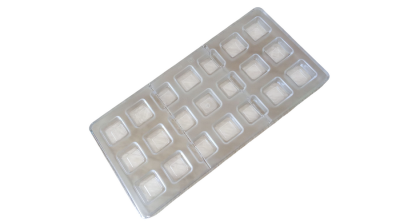 2,5 cm-es négyzet alakú polikarbonát bonbon forma 21 adagos