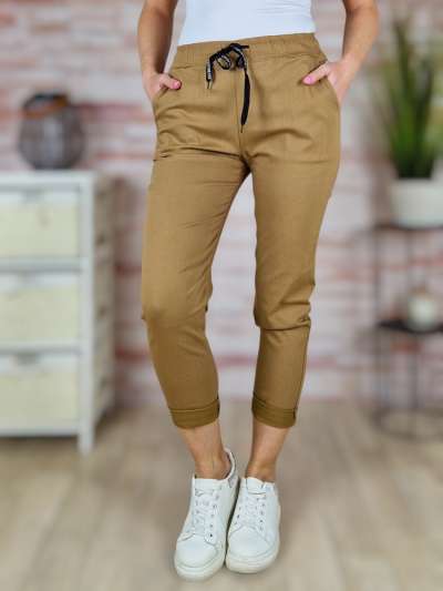 Gumis derekú, megkötős, barna nadrág S-M