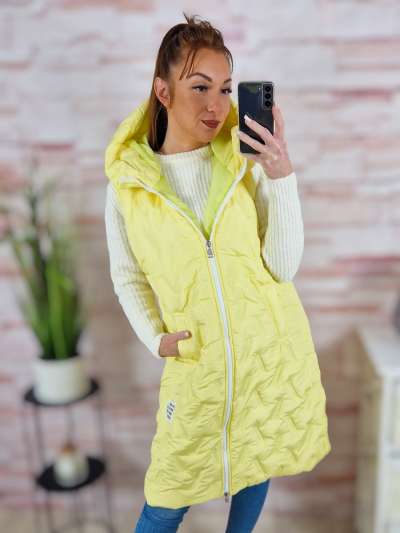 Steppelt, kapucnis, cipzáros mellény S-M