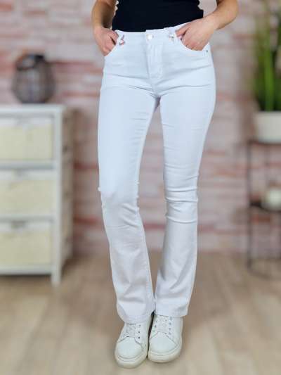 Bővülő szárú (trapéz), zsebes, fehér nadrág XS-XL-ig