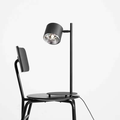 Bot asztali lámpa, mozgatható fekete lámpafejjel