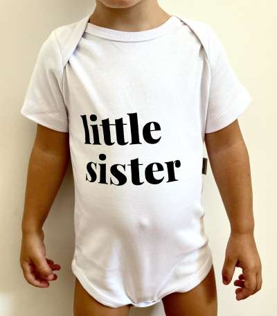 Baba body, rövid ujjú- Kistesó (lány) Méret: 68 (4-6hó)