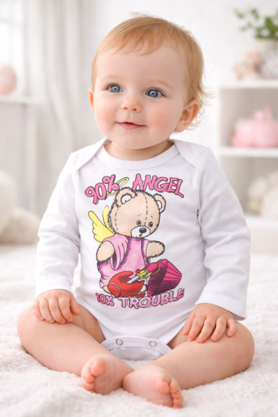 Egyedi baba body, hosszú ujjú- 90% angyal, 10% bajkeverő Méret: 56 (0-2hó)