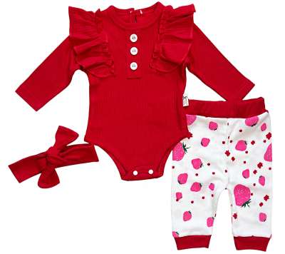 3 részes babaruha szett – Eper 3 Méret: 68 (4-6hó)