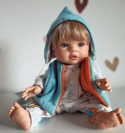 Kézműves spanyol baba- Dominik, Joy 37cm