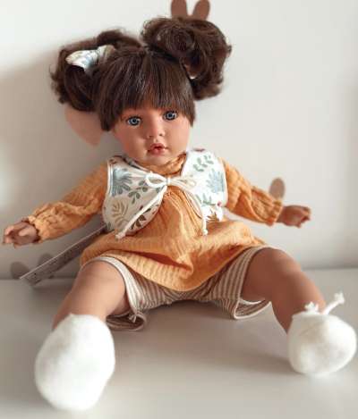 Kézműves spanyol baba- Susette, barna, 40cm