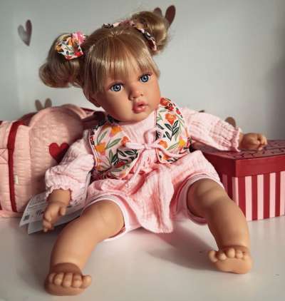 Kézműves spanyol baba- Susette, szőkeség, 40cm