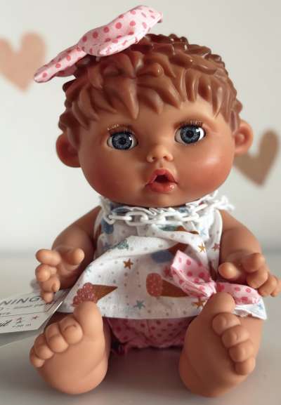 Kézműves spanyol baba- pislogó, Pepotes 26cm