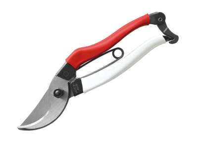 Okatsune 103 kerti olló – közepes