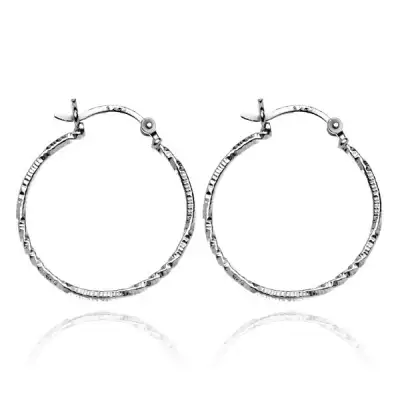 Fülbevaló 925 ezüstből - tekert karika finom bevágásokkal, 25 mm