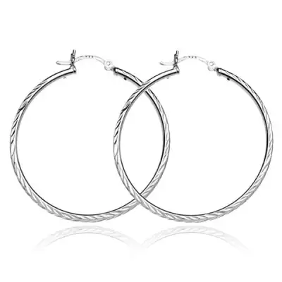 Kerek fülbevaló 925 ezüstből - bemart levelek, 30 mm