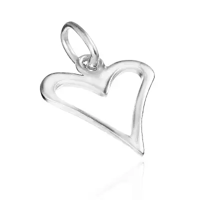 Ezüst medál - fényes és nyújtott szívkeret