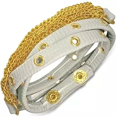 Bőrkarkötő - szürke sáv arany színű szegecsekkel és láncokkal