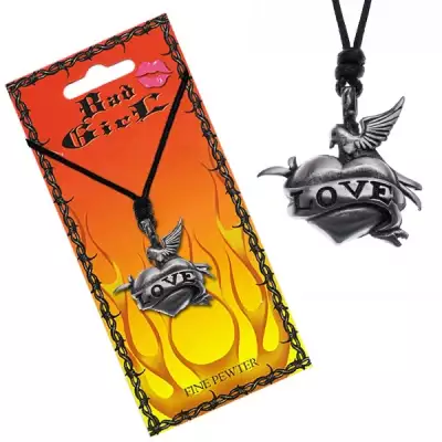 Nyakék galambbal díszített szív alakú függővel, LOVE felirat