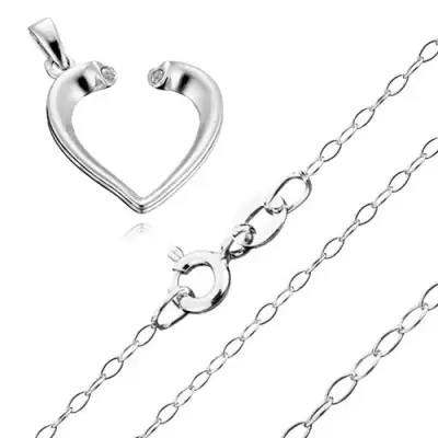 Nyakék, nem teljes szívkörvonal cirkóniákkal és ovális szemű lánccal