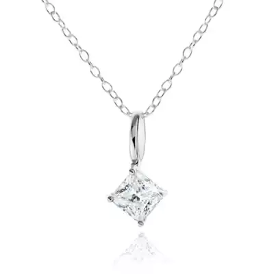 925 ezüst nyakék, átlátszó cirkóniás rombusz, díszített foglalat