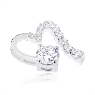 Medál 925 ezüstből, aszimmetrikus szív kontúr, átlátszó cirkónia, csillogó vonal