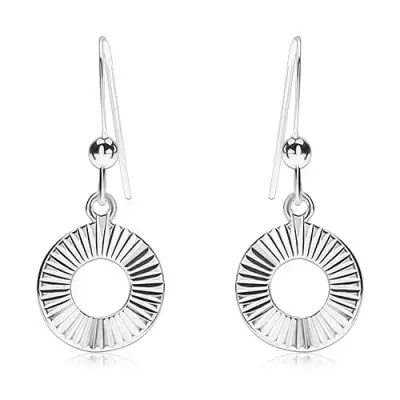 925 ezüst fülbevaló, kör kivágással középen, sugaras bemetszések