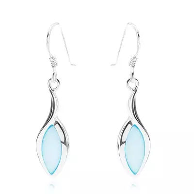 925 ezüst fülbevaló, magszem kék gyöngyházfénnyel, ezüst keret