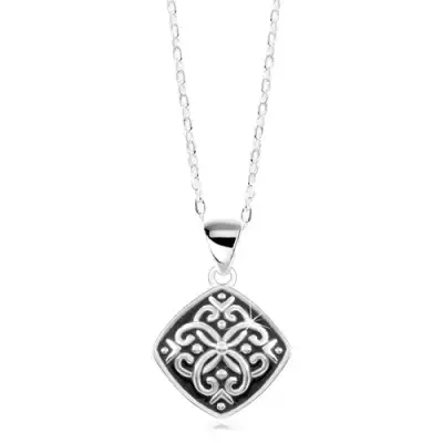 Állítható 925 ezüst nyakék, medál fekete fénymázzal és ornamentumokkal