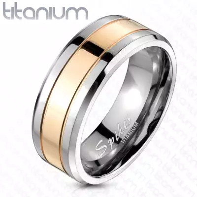 Titánium karikagyűrű rózsaszín-arany sávval, 8 mm - Nagyság_ 62