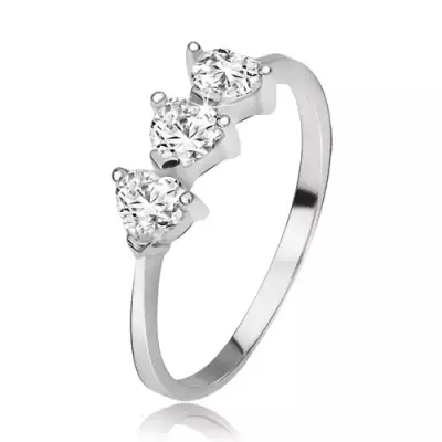 Ezüst gyűrű három szívecskés cirkóniával - Nagyság_ 54