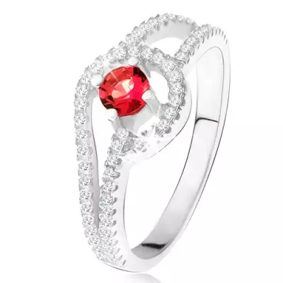 Gyűrű, kerek, piros kővel, apró, átlátszó cirkóniák, 925 ezüst - Nagyság_ 54