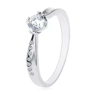 Gyűrű 925 ezüstből, sima és cirkóniás vonal, csillogó átlátszó cirkónia középen - Nagyság_ 49