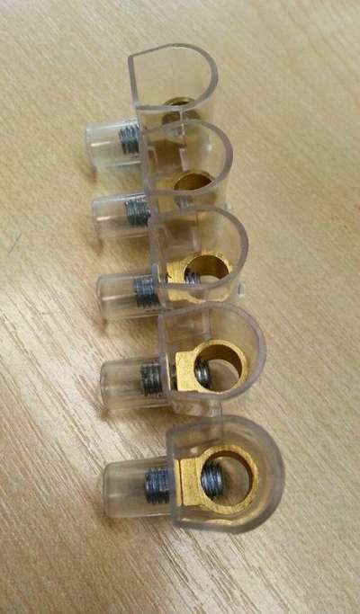 Csavaros csatlakozó TBT-10