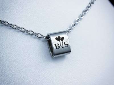 Valentin egyedi medálos MoMents anker acél nyaklánc