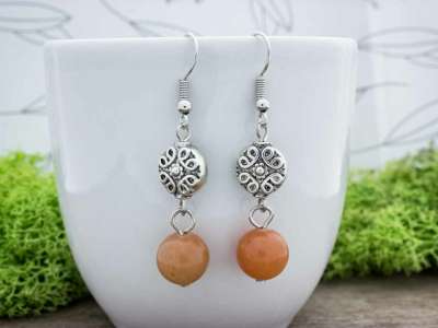 Keleti báj piros aventurin lógós fülbevaló