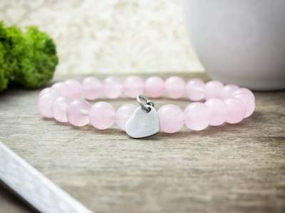 Gravírozható szív acél medálos rózsakvarc ásvány karkötő