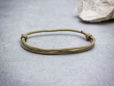 Produktivitás barna paracord karkötő