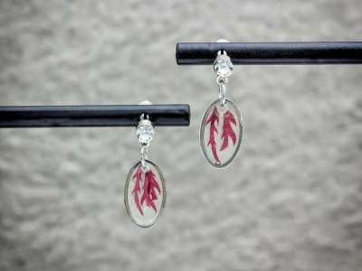 Japán juhar beszúrós gyanta acél fülbevaló