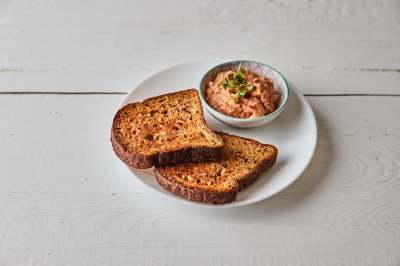 Fehérje toast kenyér magokkal (8 adag)